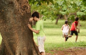 Apa Itu Anak Bawang? Istilah Lucu di Permainan Tradisional Anak-Anak Apa itu anak bawang